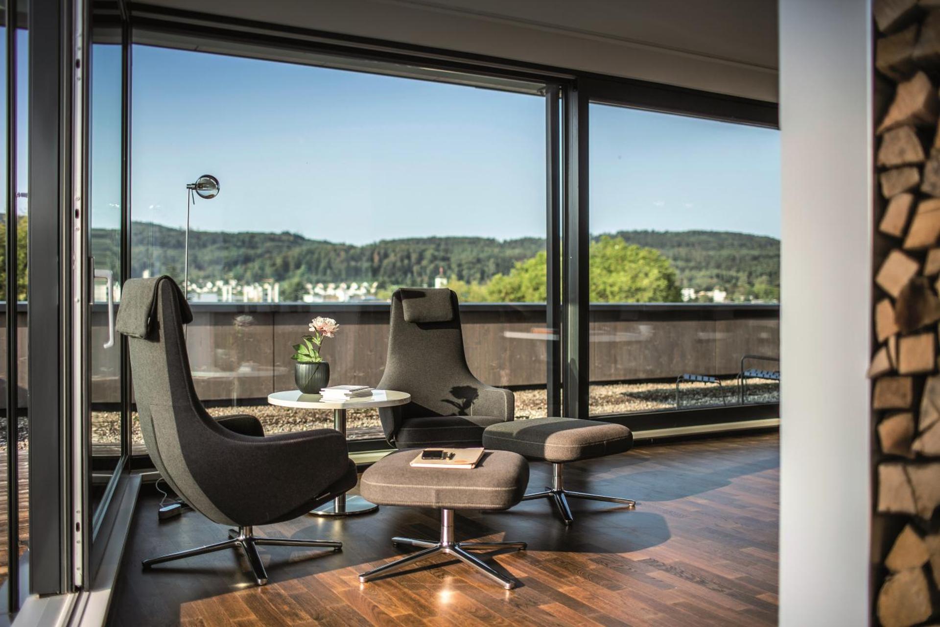 Meeting/conference room