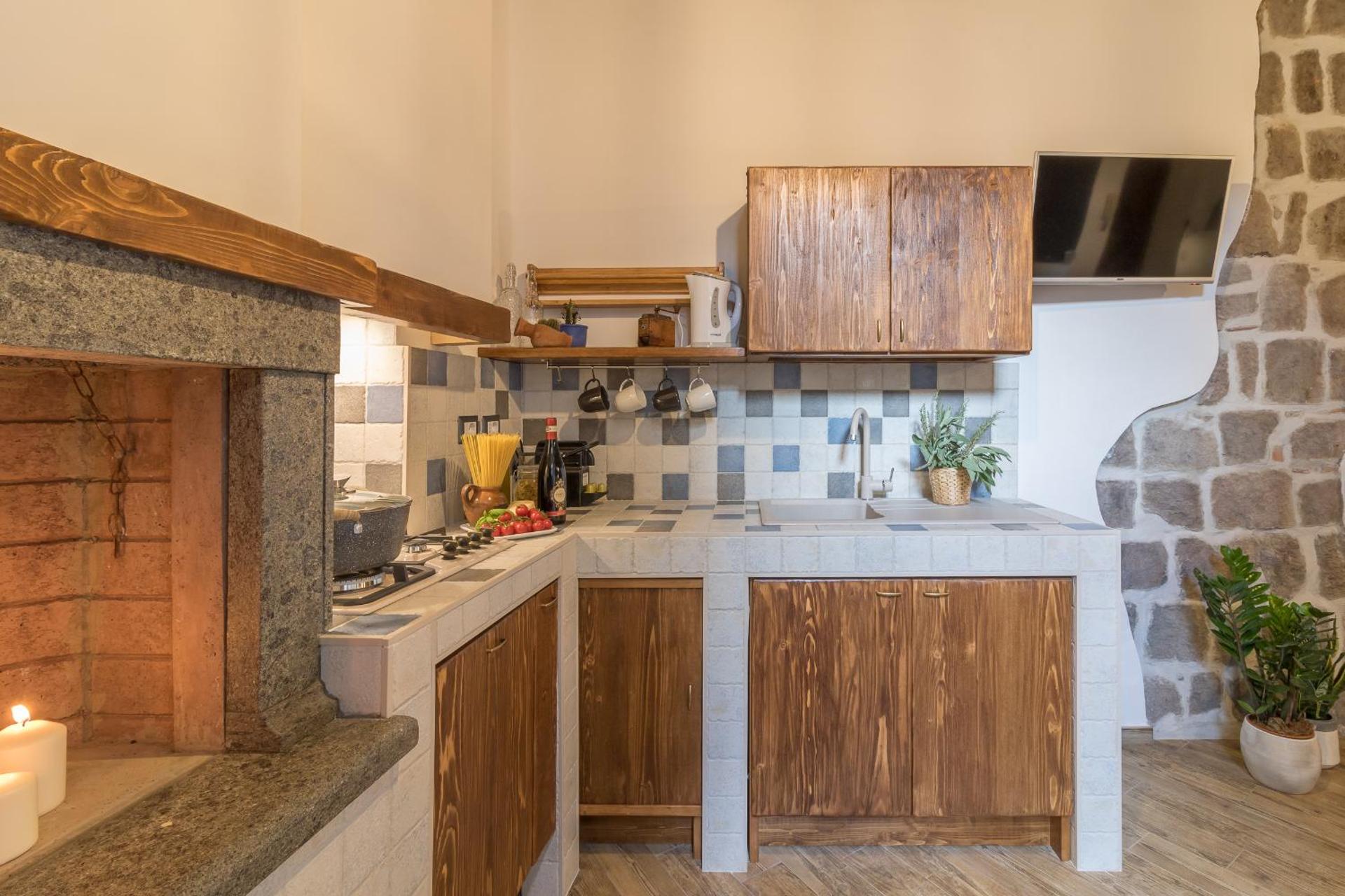 Kitchen or kitchenette