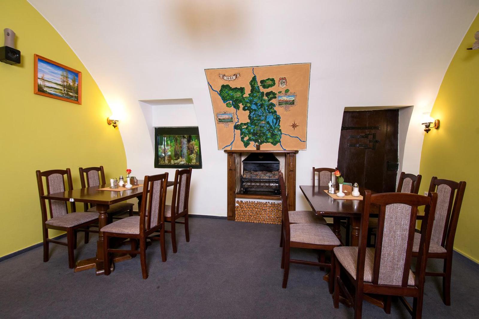 Restaurant/places to eat