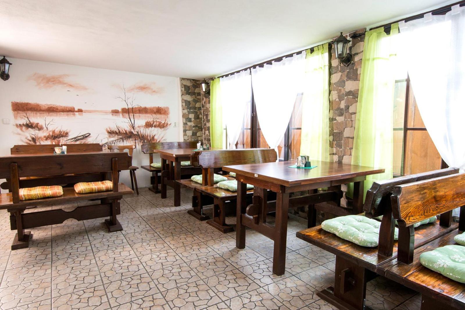 Restaurant/places to eat