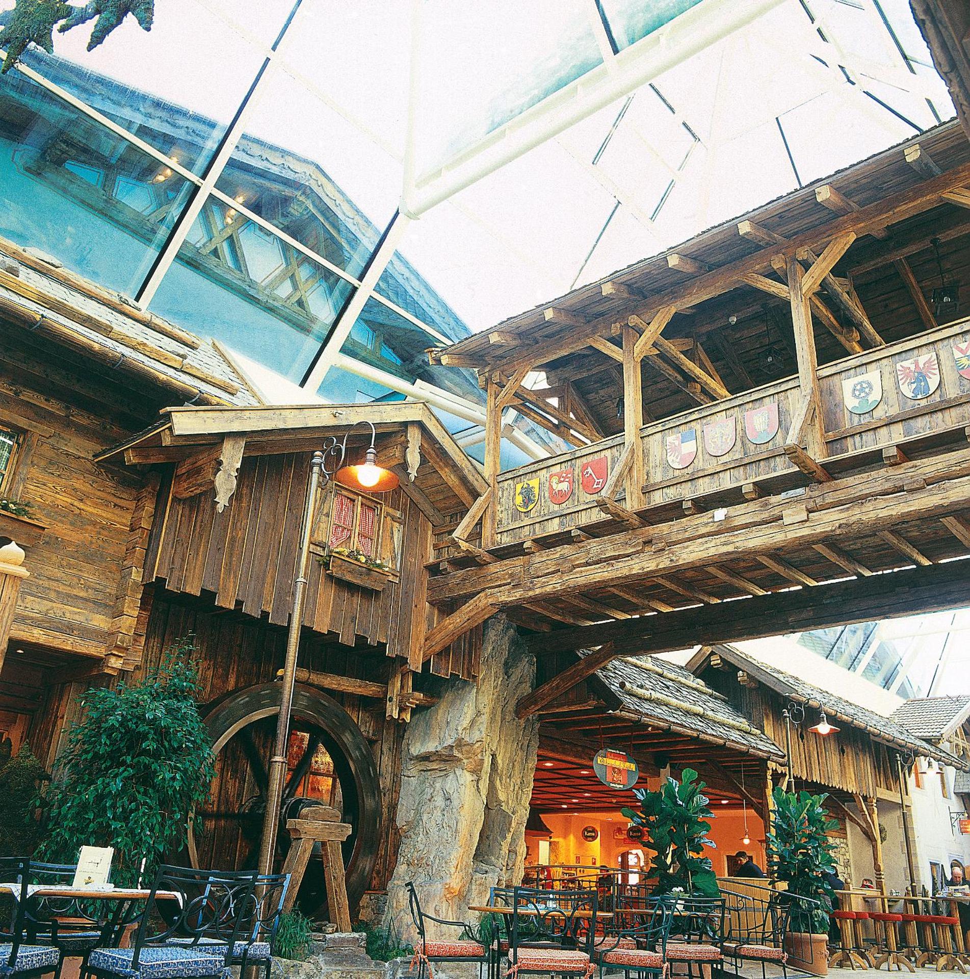 Restaurant/places to eat