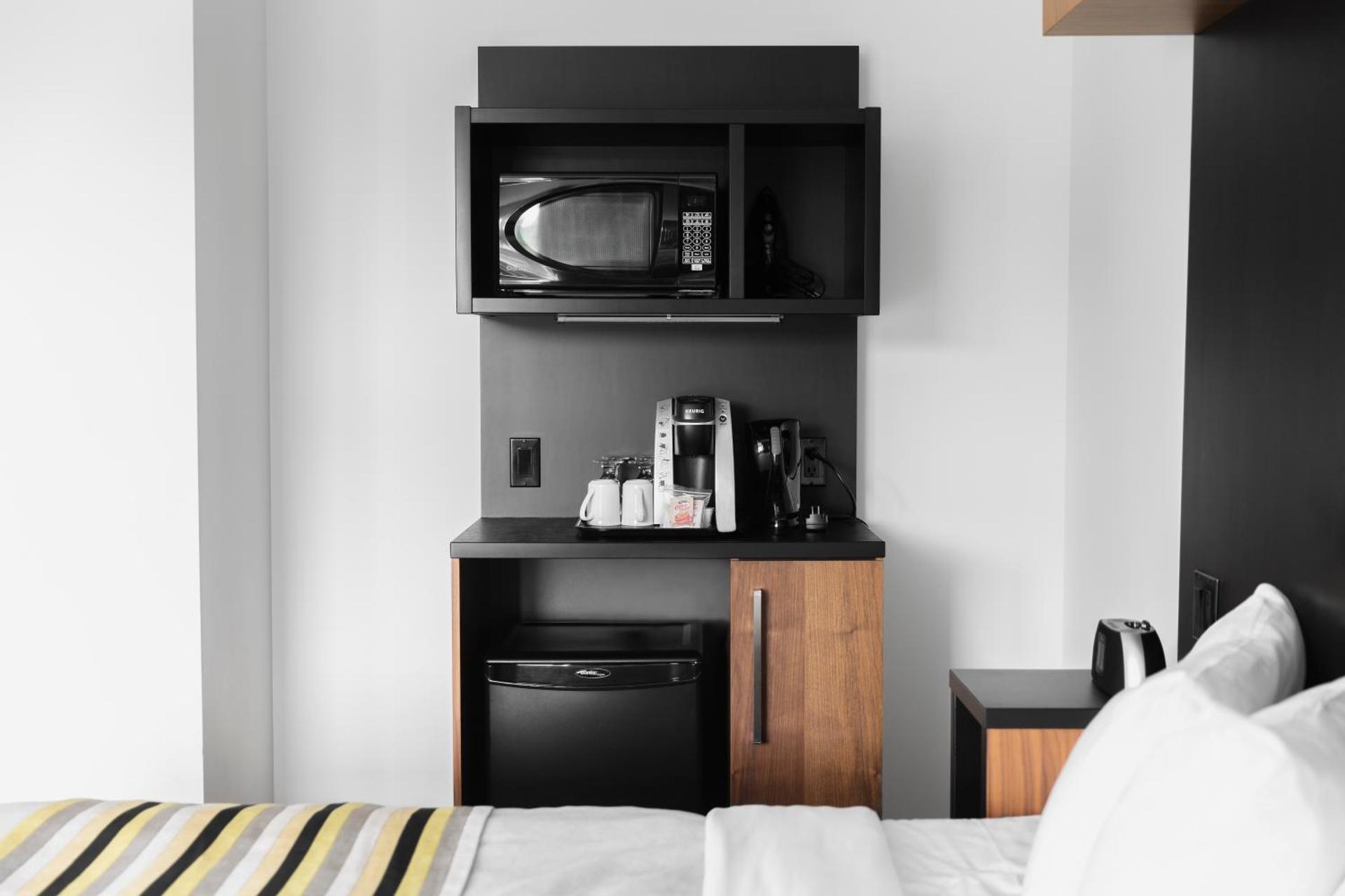 Coffee/tea facilities