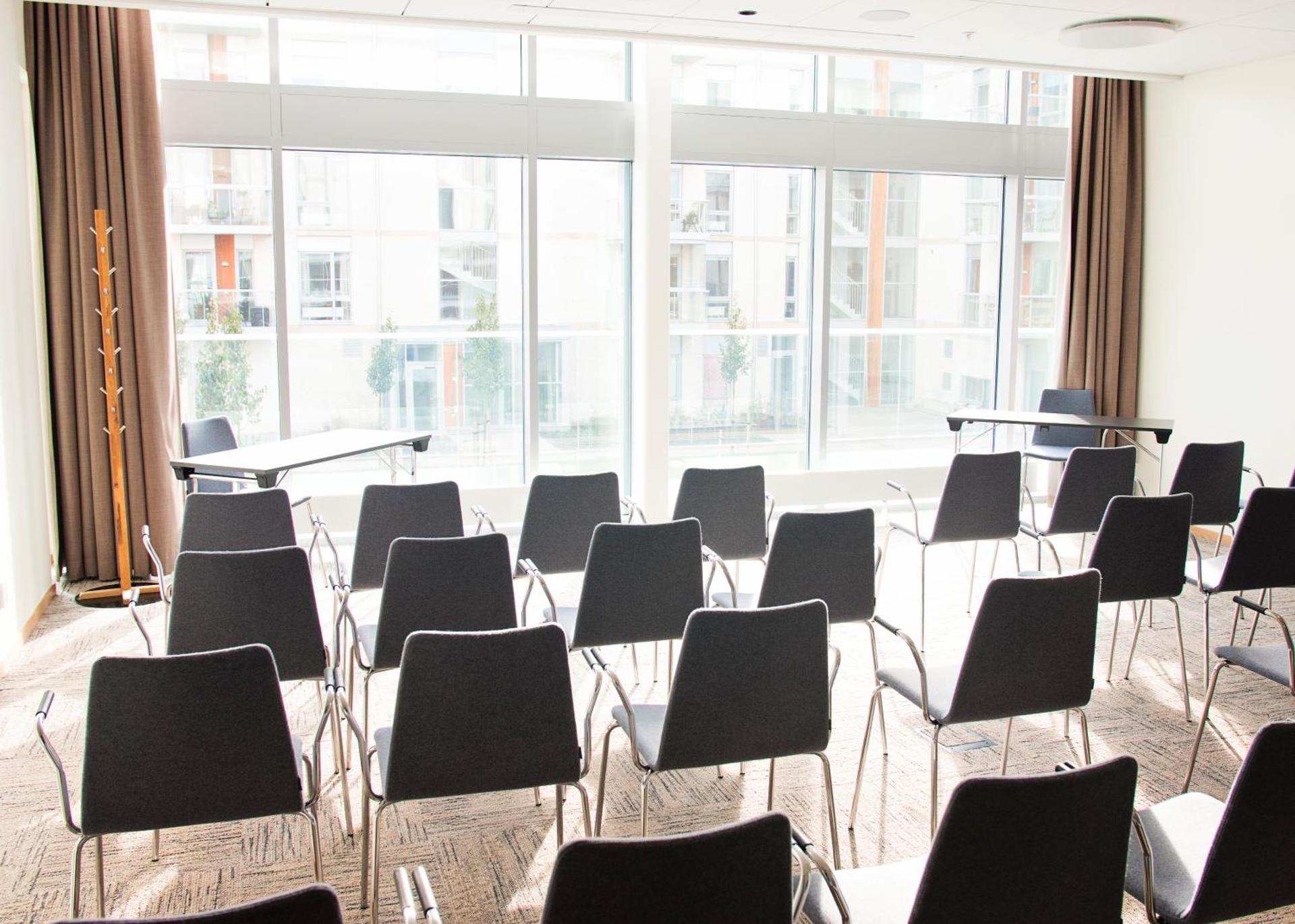 Meeting/conference room