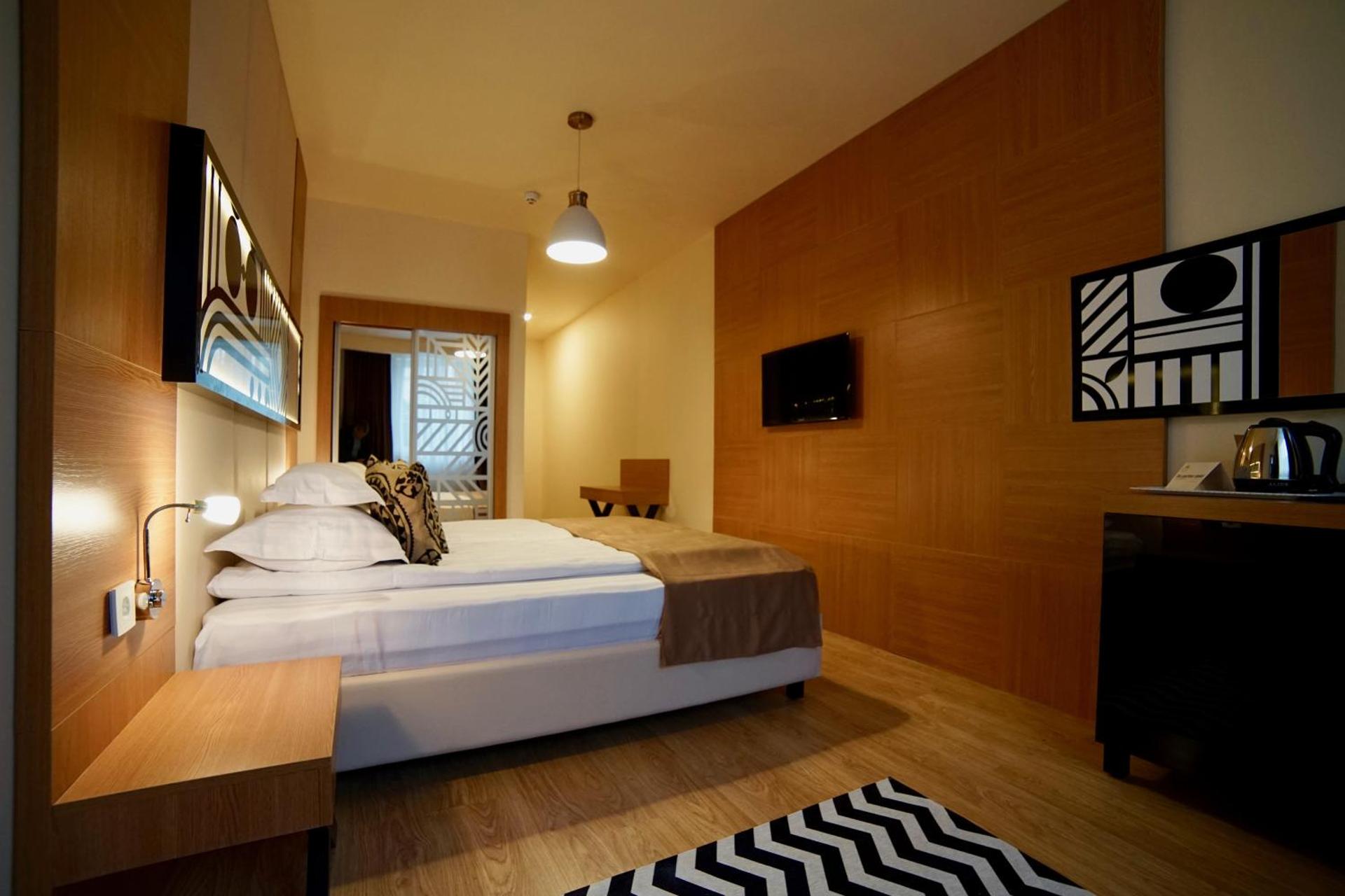 Standard Family Room