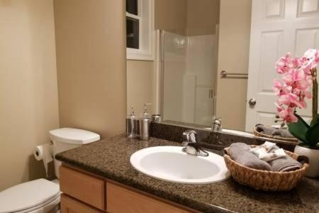 JOFER Seattle/Renton Home