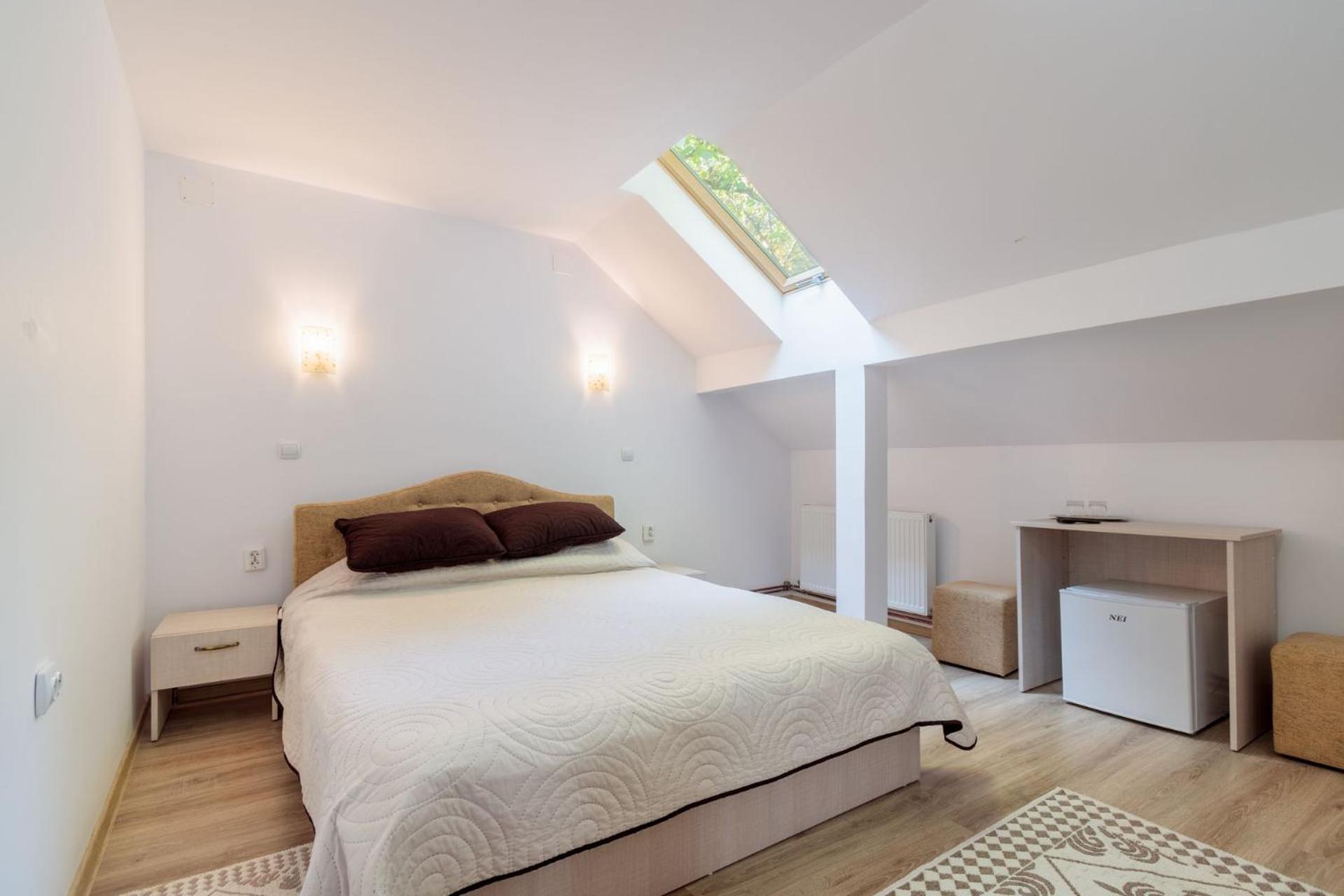 Triple Room with Terrace