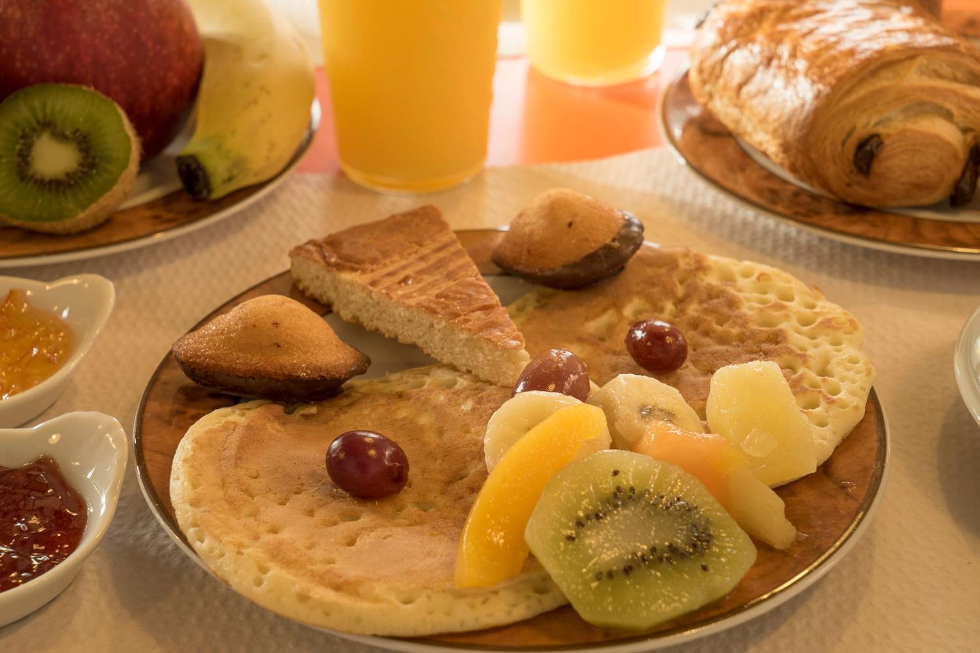 Continental breakfast