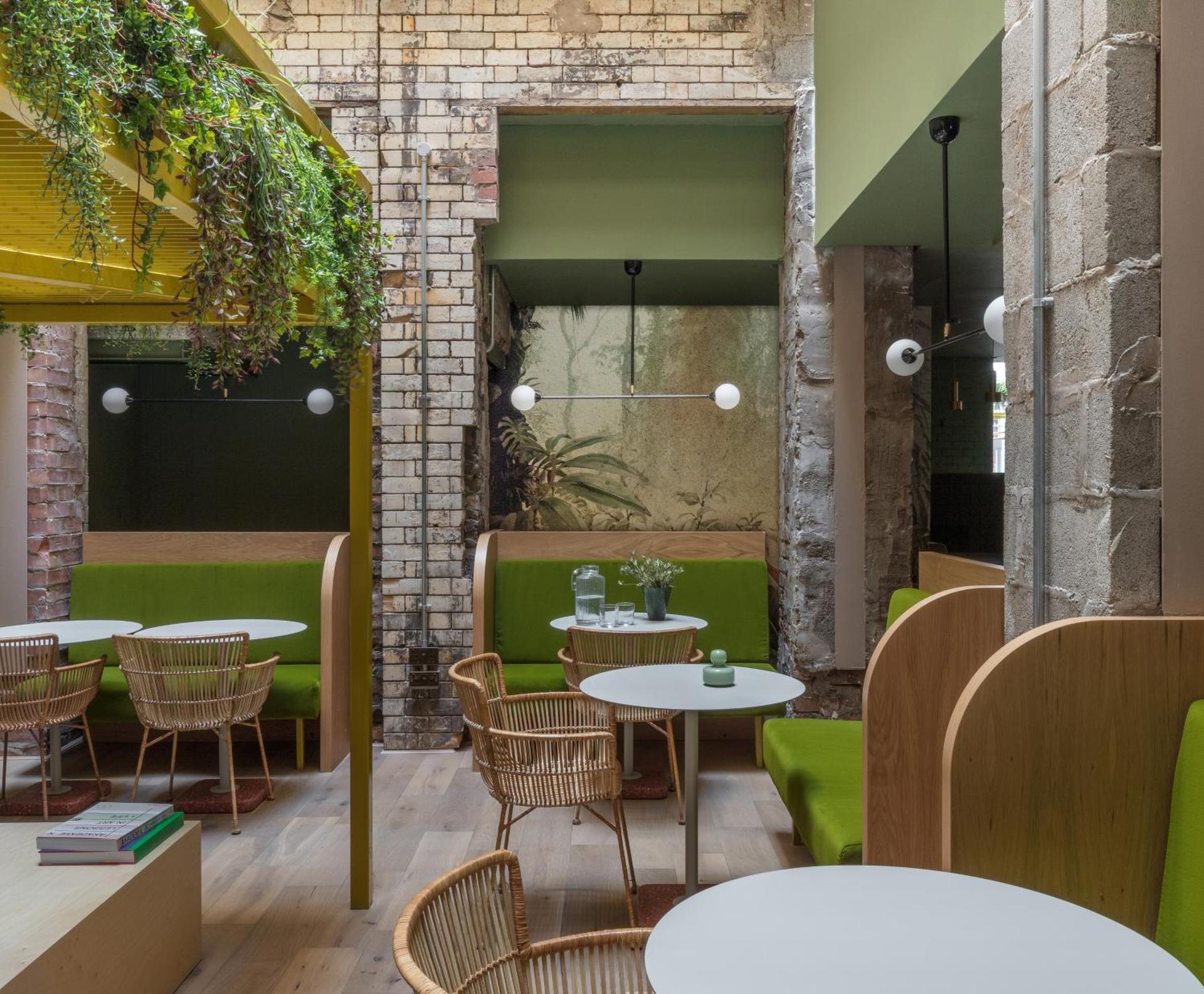 Restaurant/places to eat