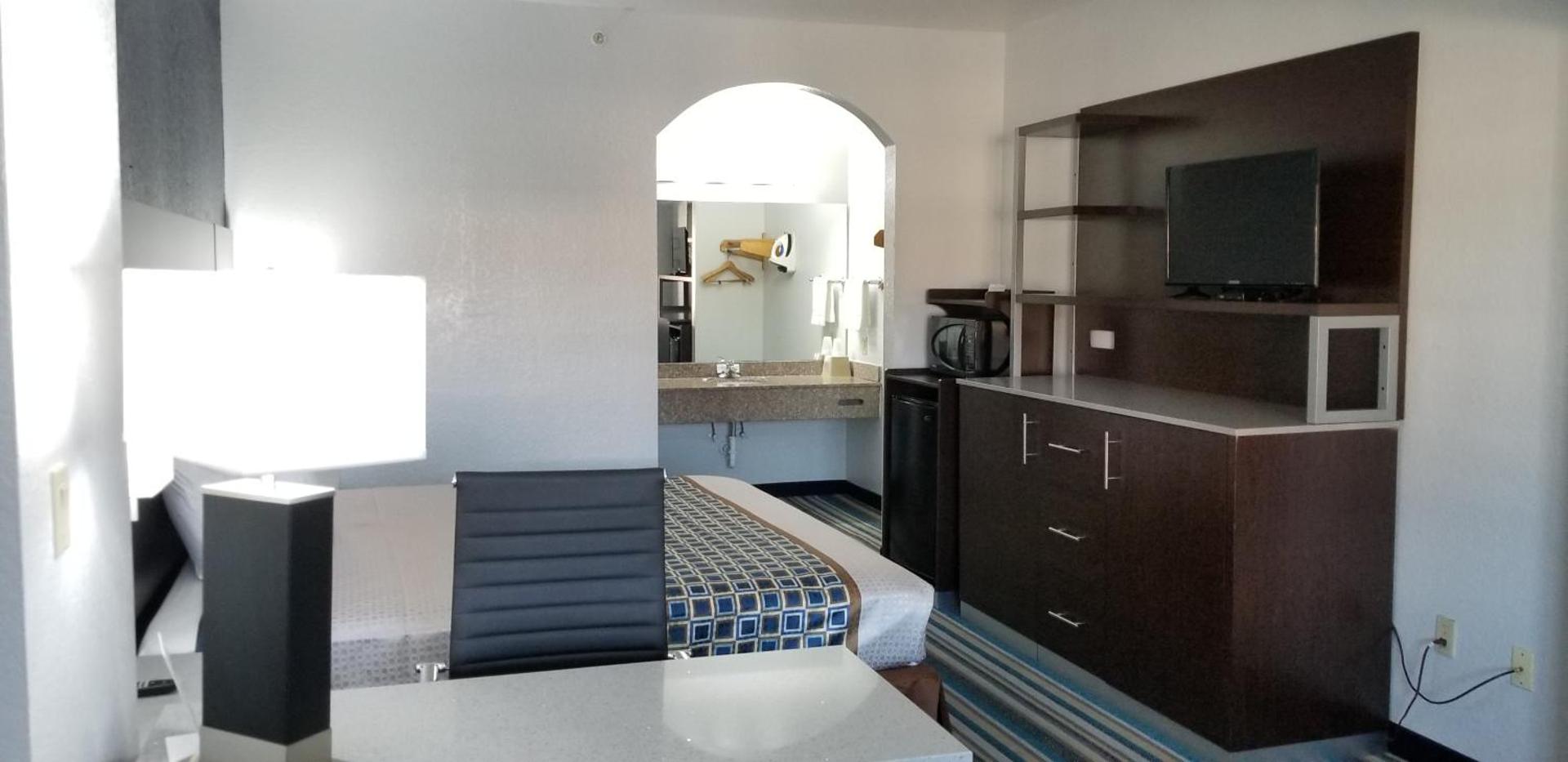 HomeBridge Inn and Suites