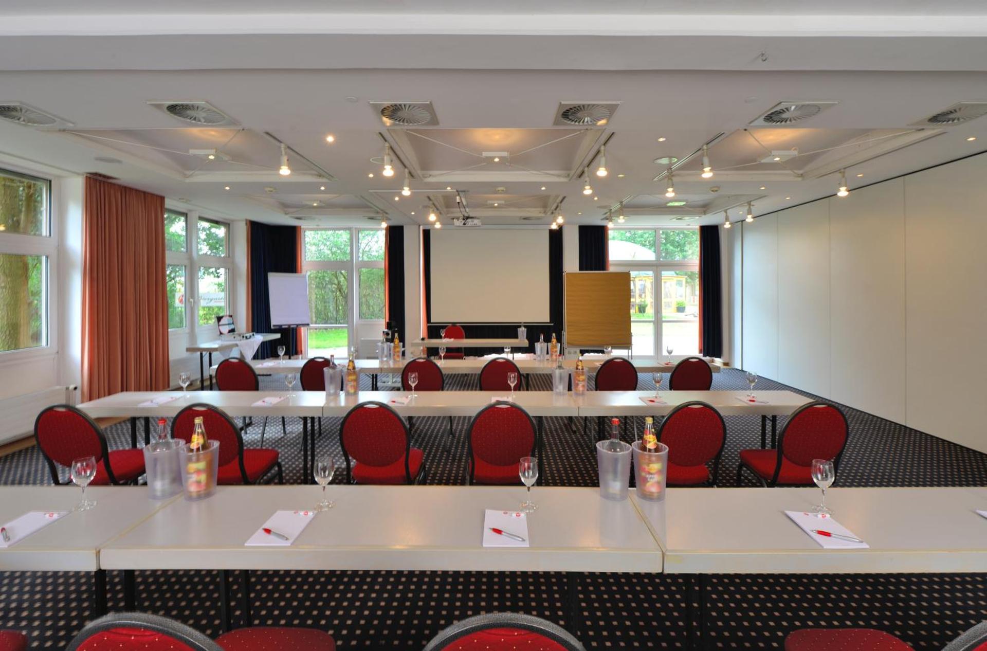 Meeting/conference room