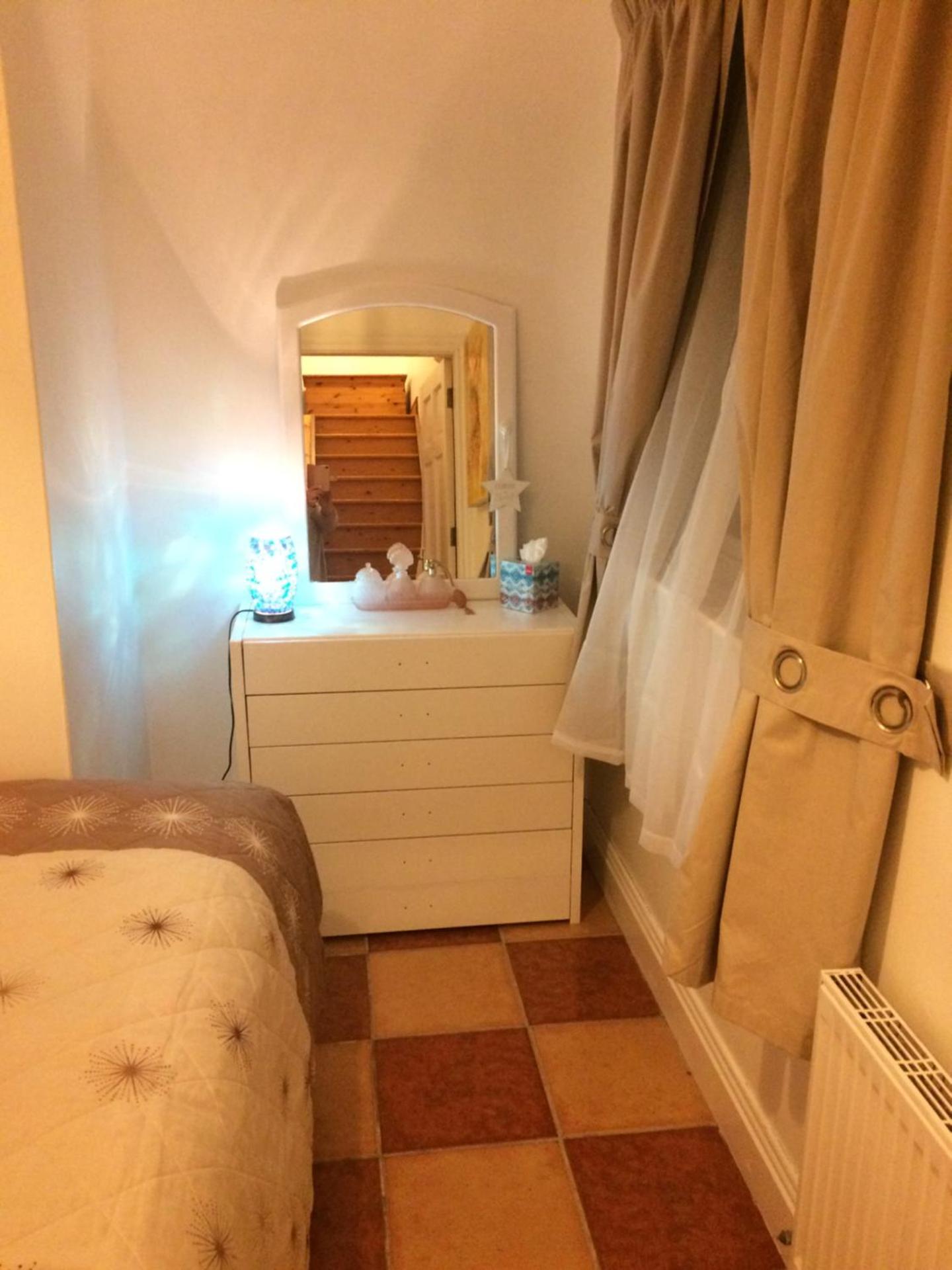 Lorna's Apartment Self Catering Holiday Home