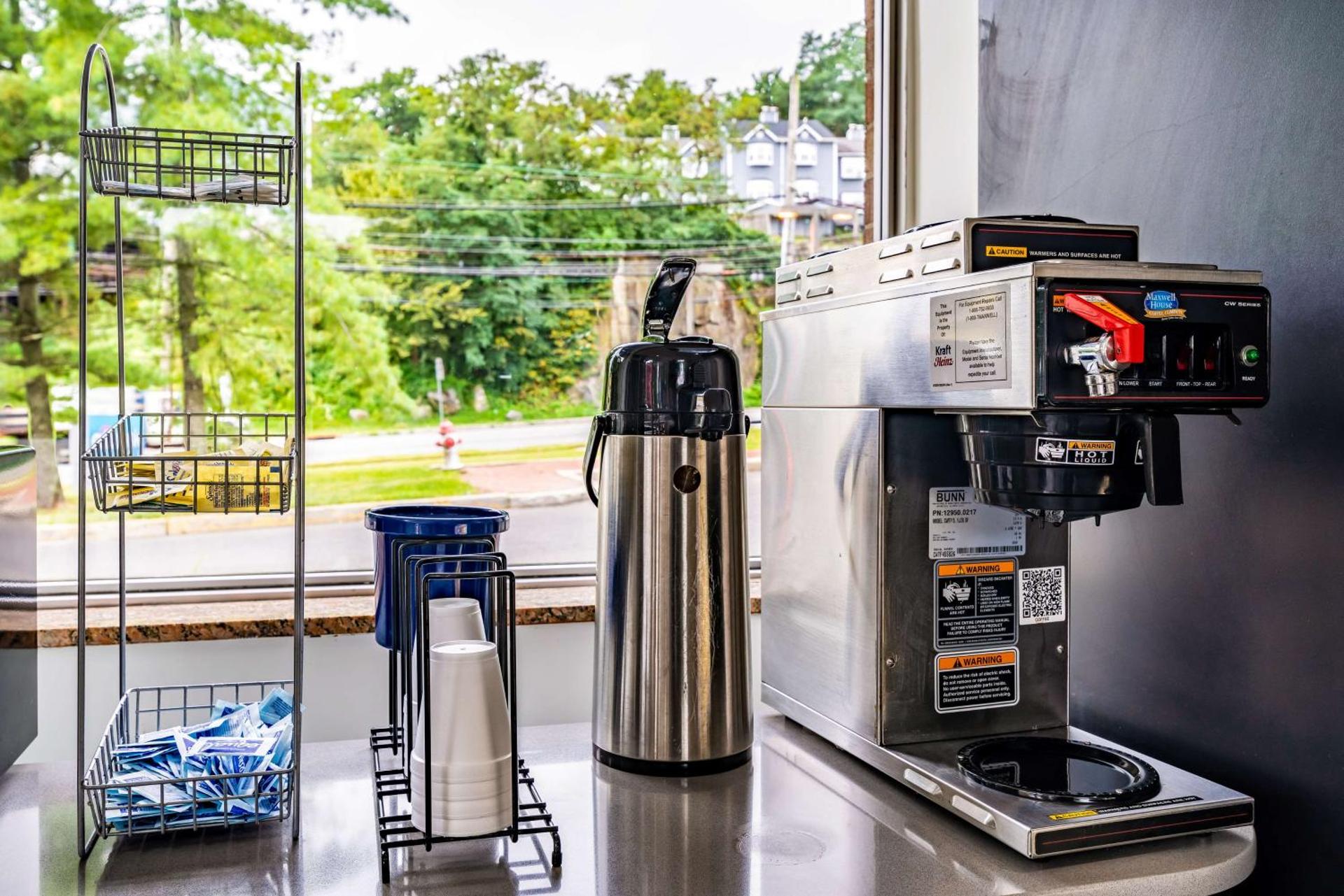 Coffee/tea facilities