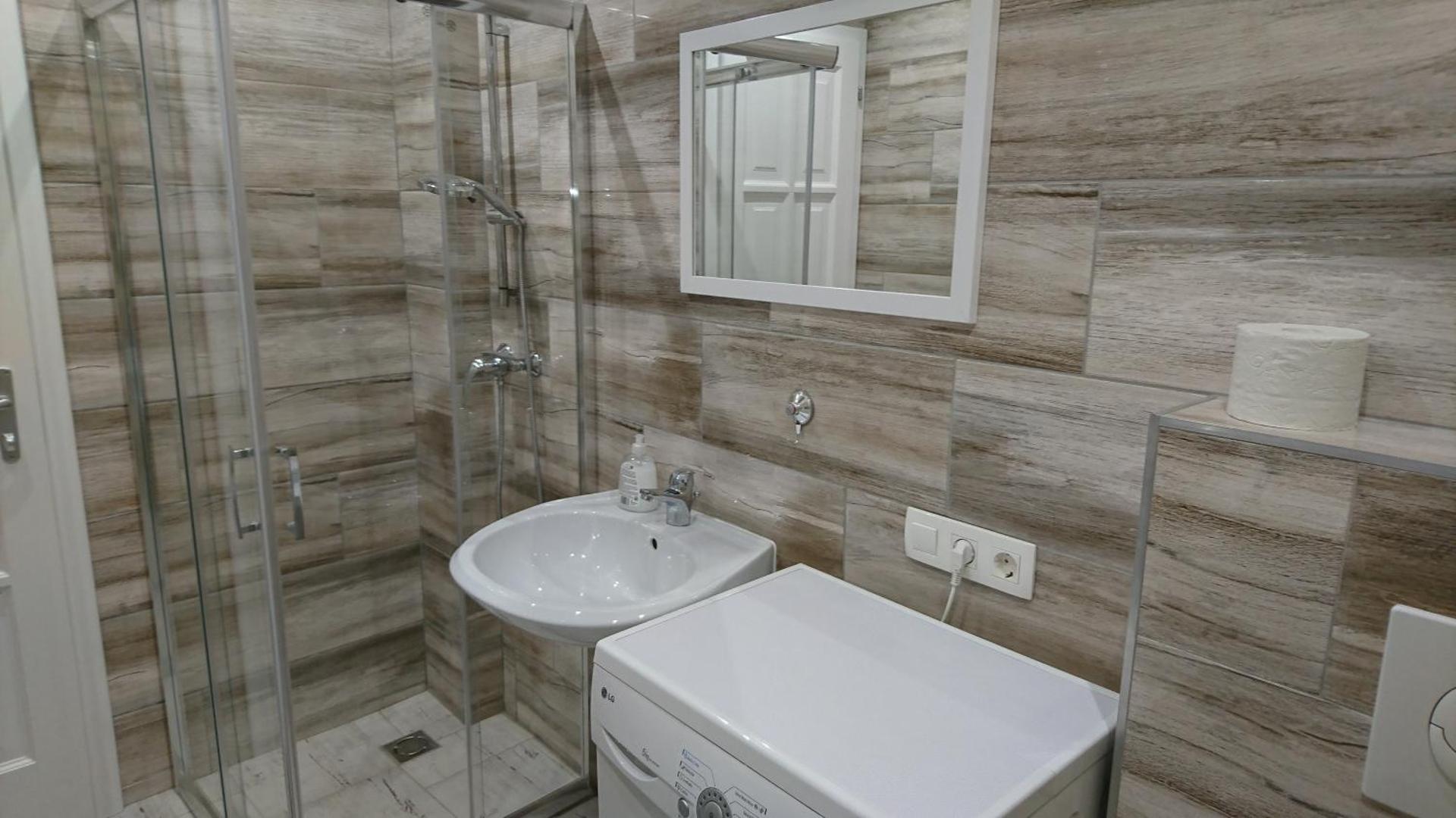 Kisfaludy Károly Apartman