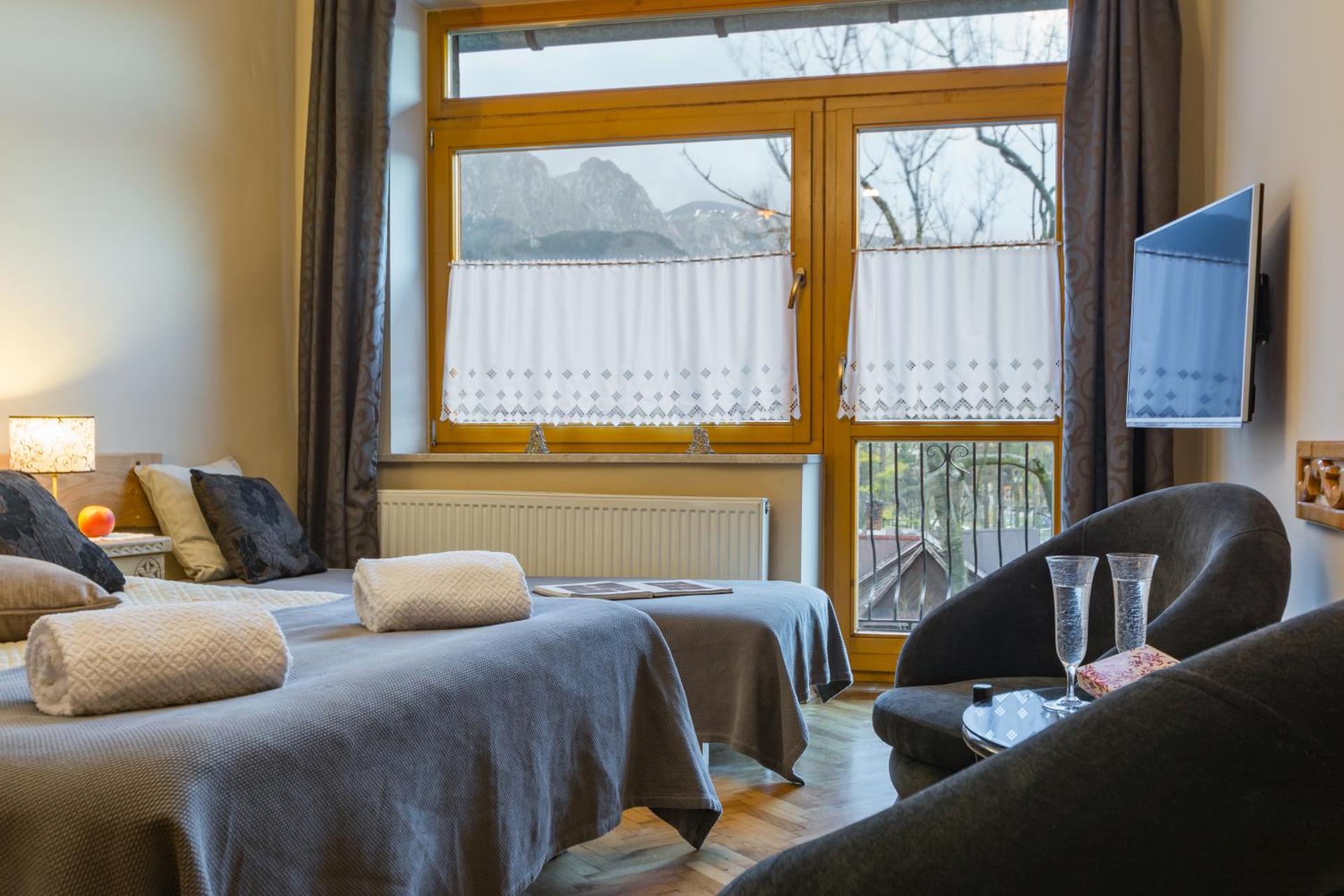 Pokoje i Apartamenty Krupówki 36