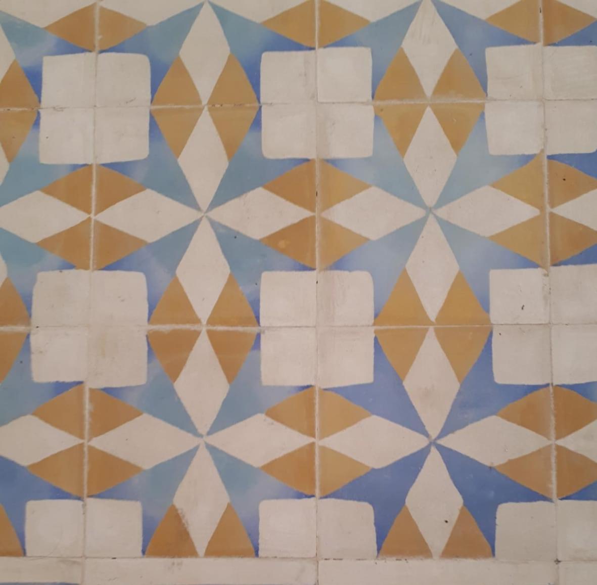 OlhãOmirante Guesthouse