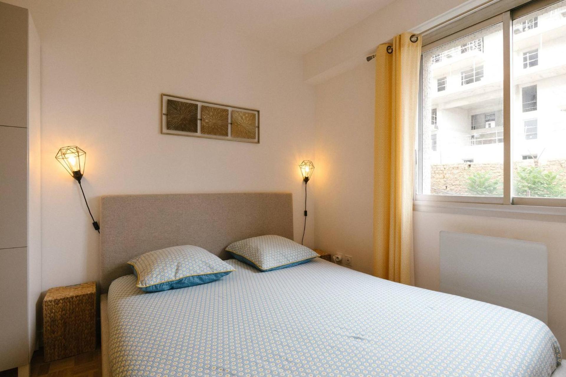 La vie est belle - Longchamps-Canebière-Gare