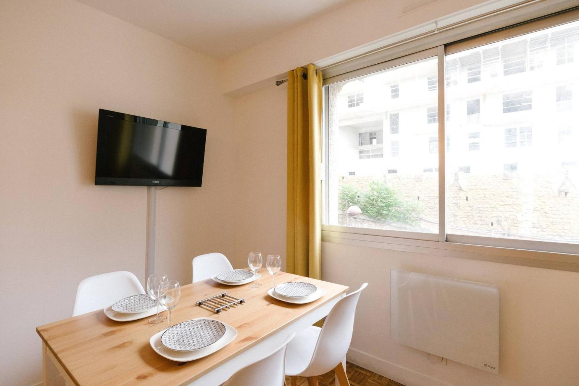 La vie est belle - Longchamps-Canebière-Gare