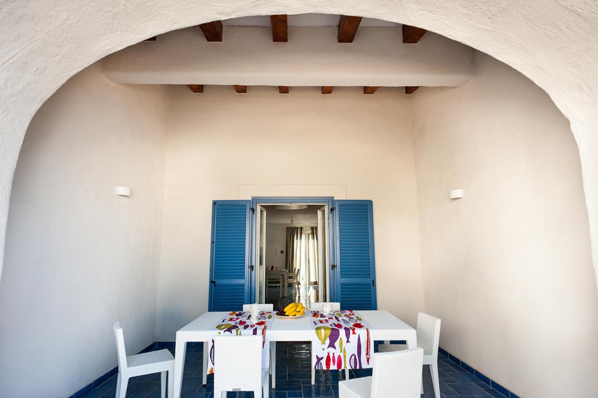 One-Bedroom Apartment - Split Level