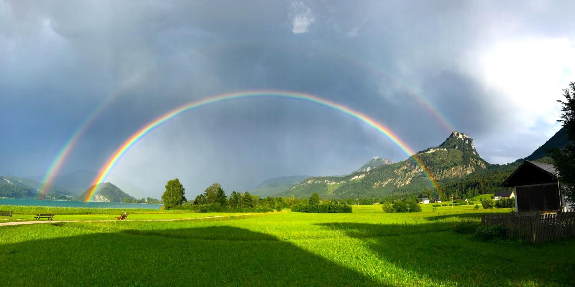 Two-Bedroom Apartment with Lake View