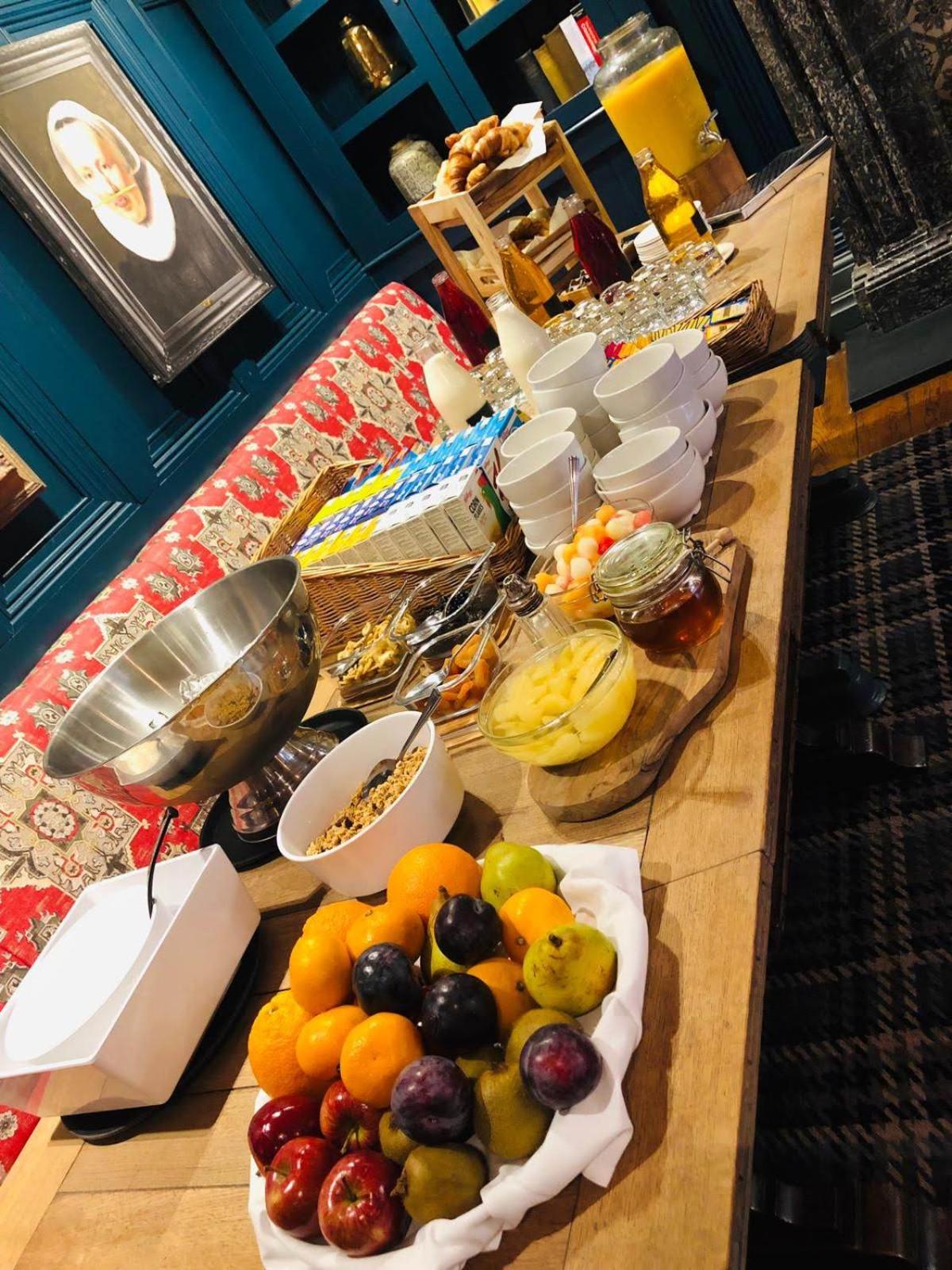 Continental breakfast