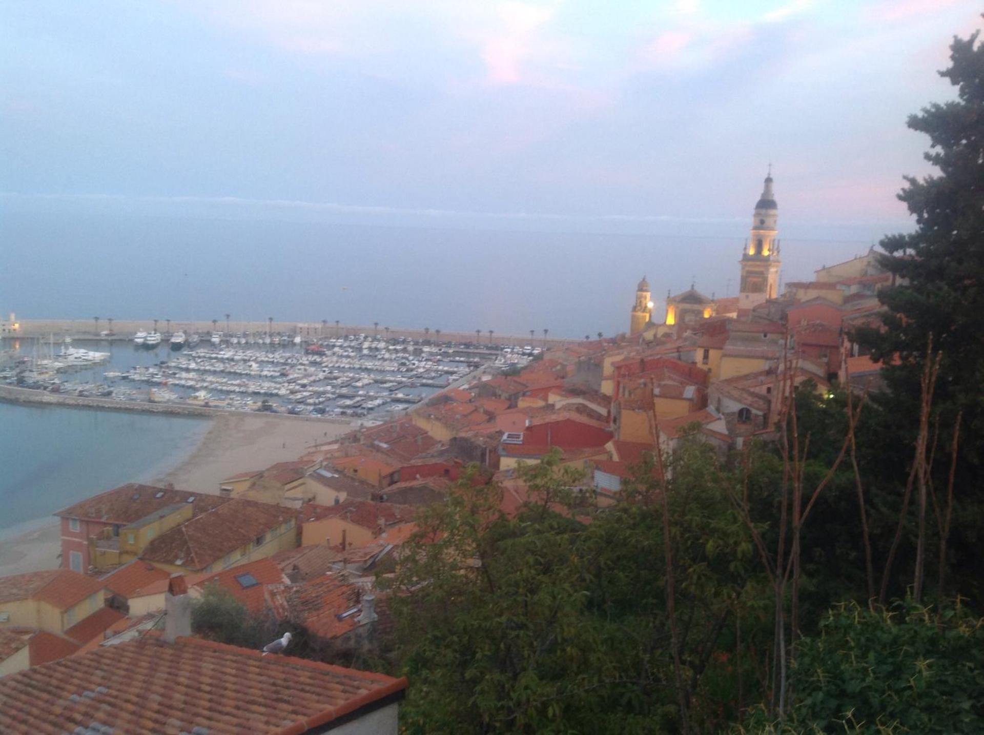 Vista mare vecchia città