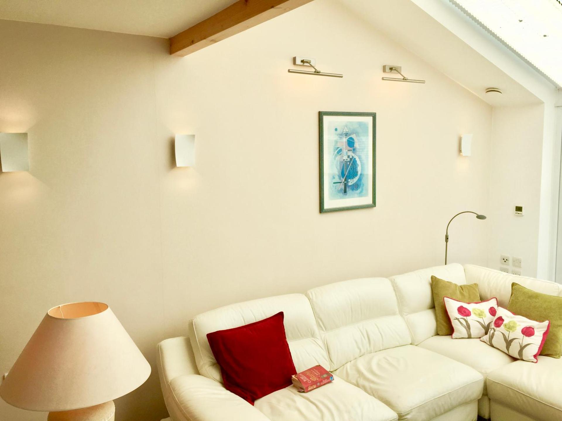 Communal lounge/ TV room