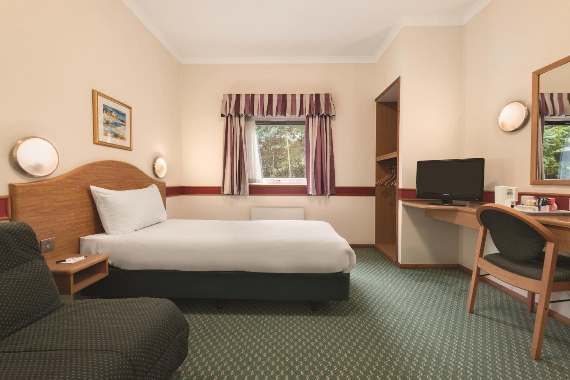 Days Inn by Wyndham Donington