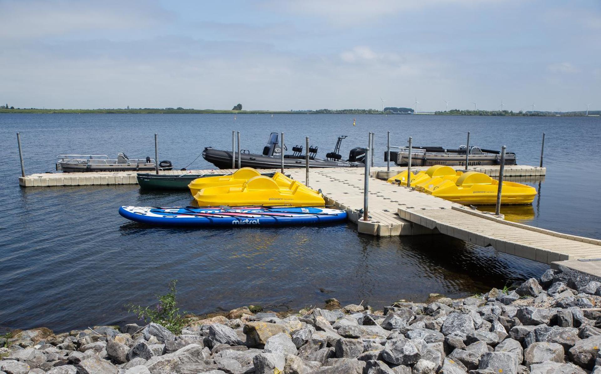 Waterrijk Oesterdam Hotel