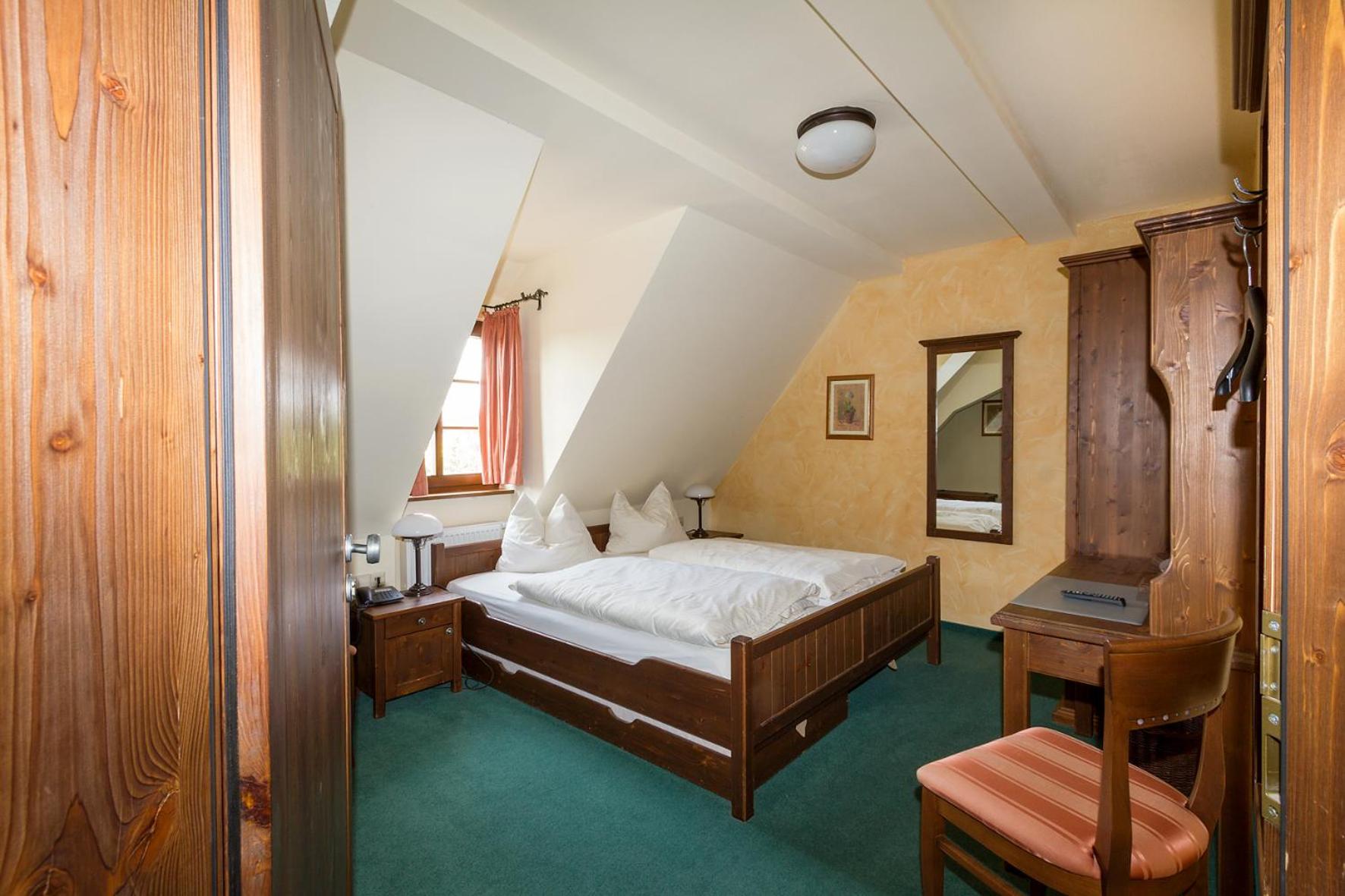 Burgschänke & Herberge Goldener Löwe