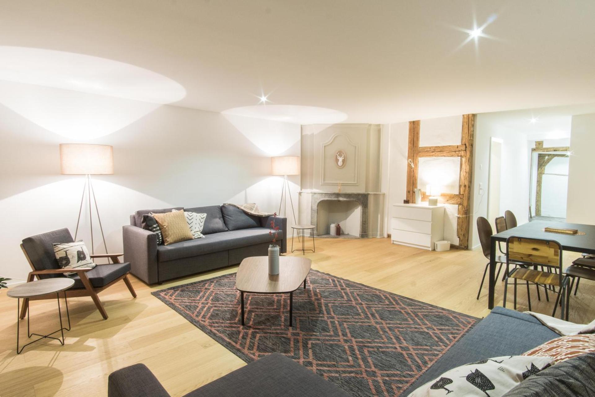 KoBi Apartments Hirschenplatz