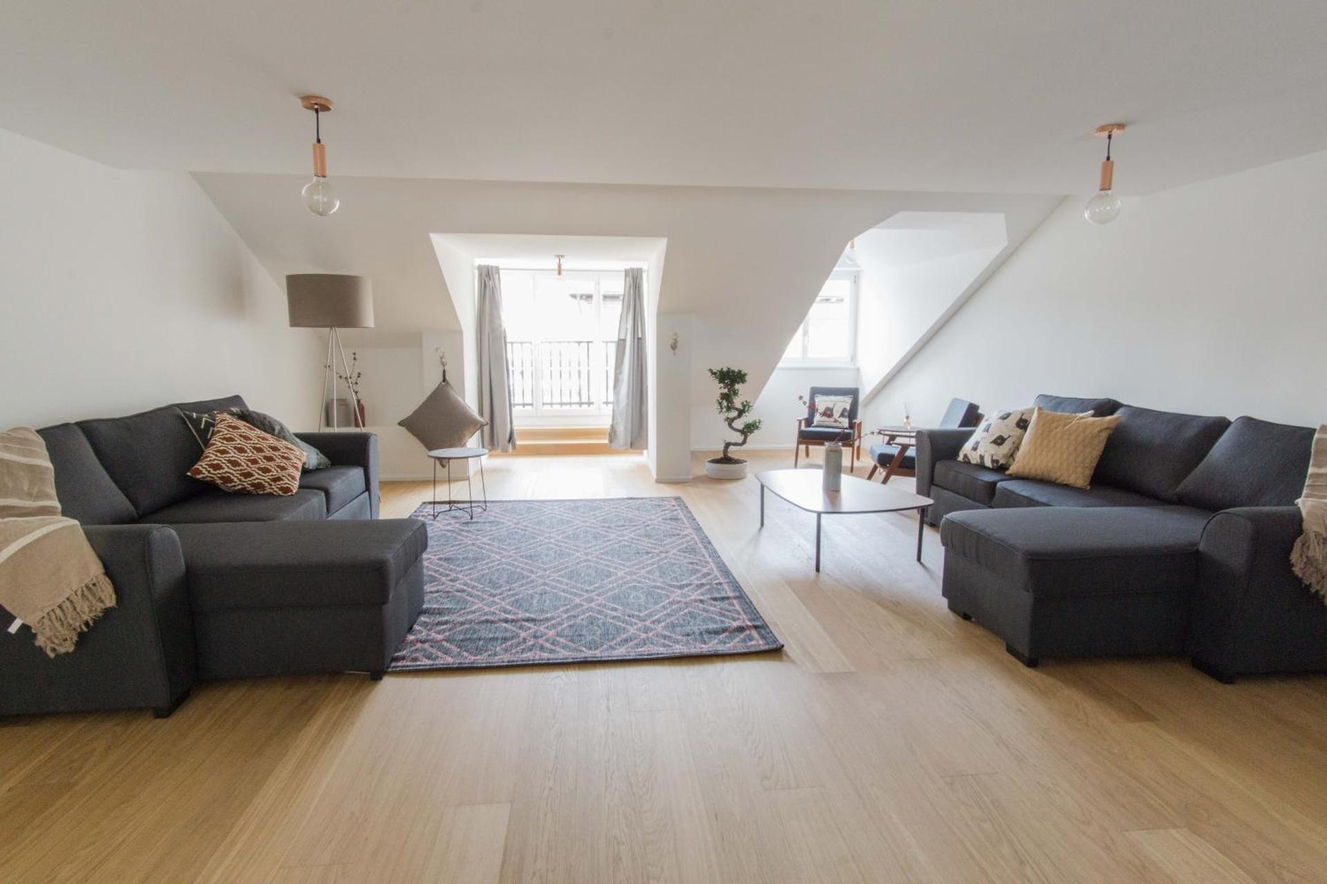 KoBi Apartments Hirschenplatz