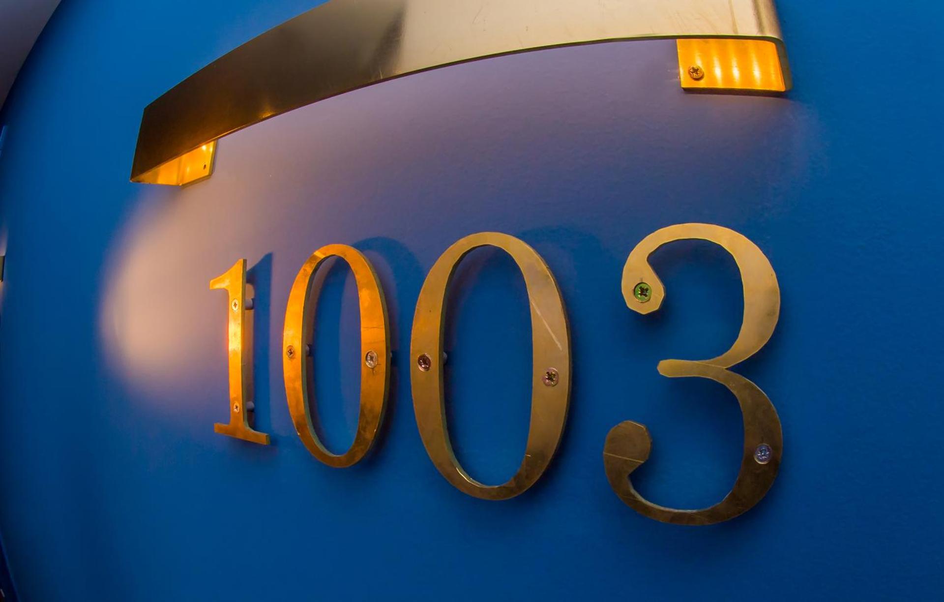 Logo/Certificate/Sign