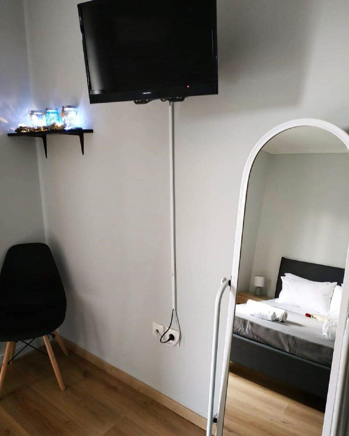 Emerald Dream House,Heart of the City Center