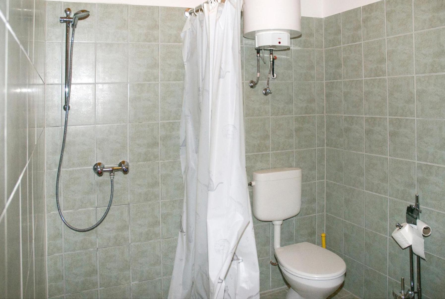 Haramia Csapszék és Fogadó