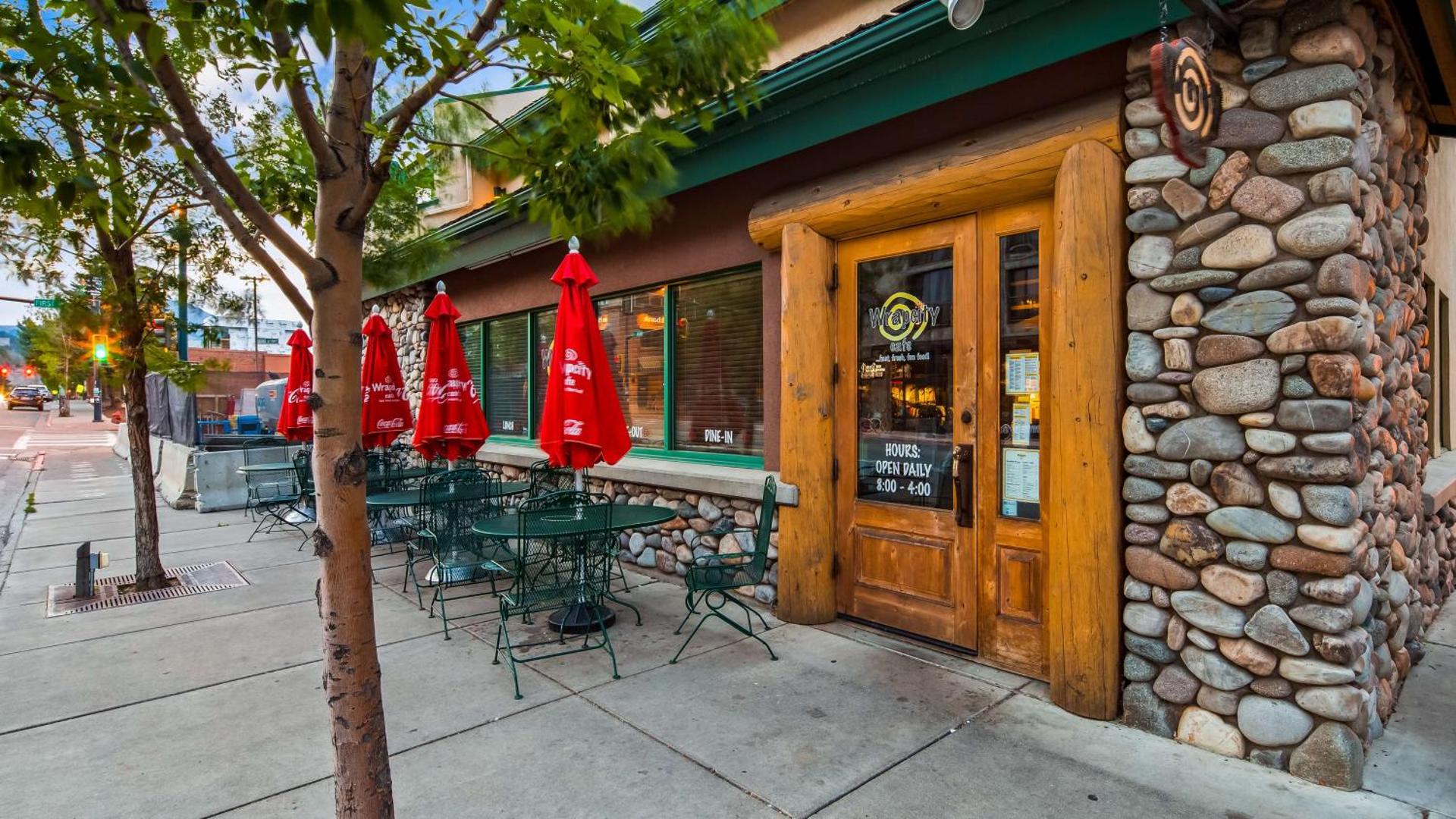 Restaurant/places to eat