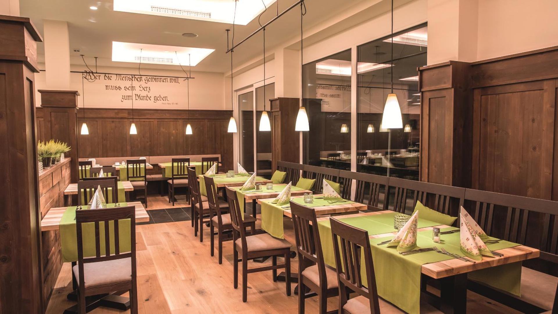 Restaurant/places to eat