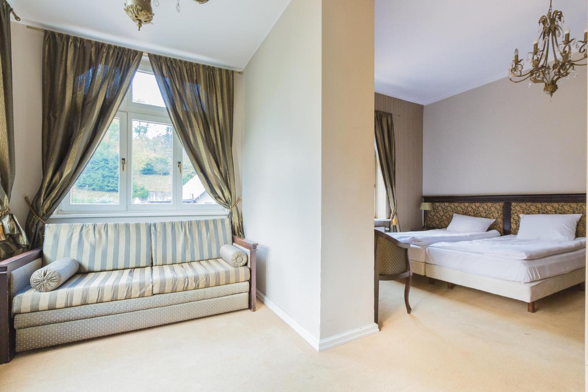 Standard Family Room