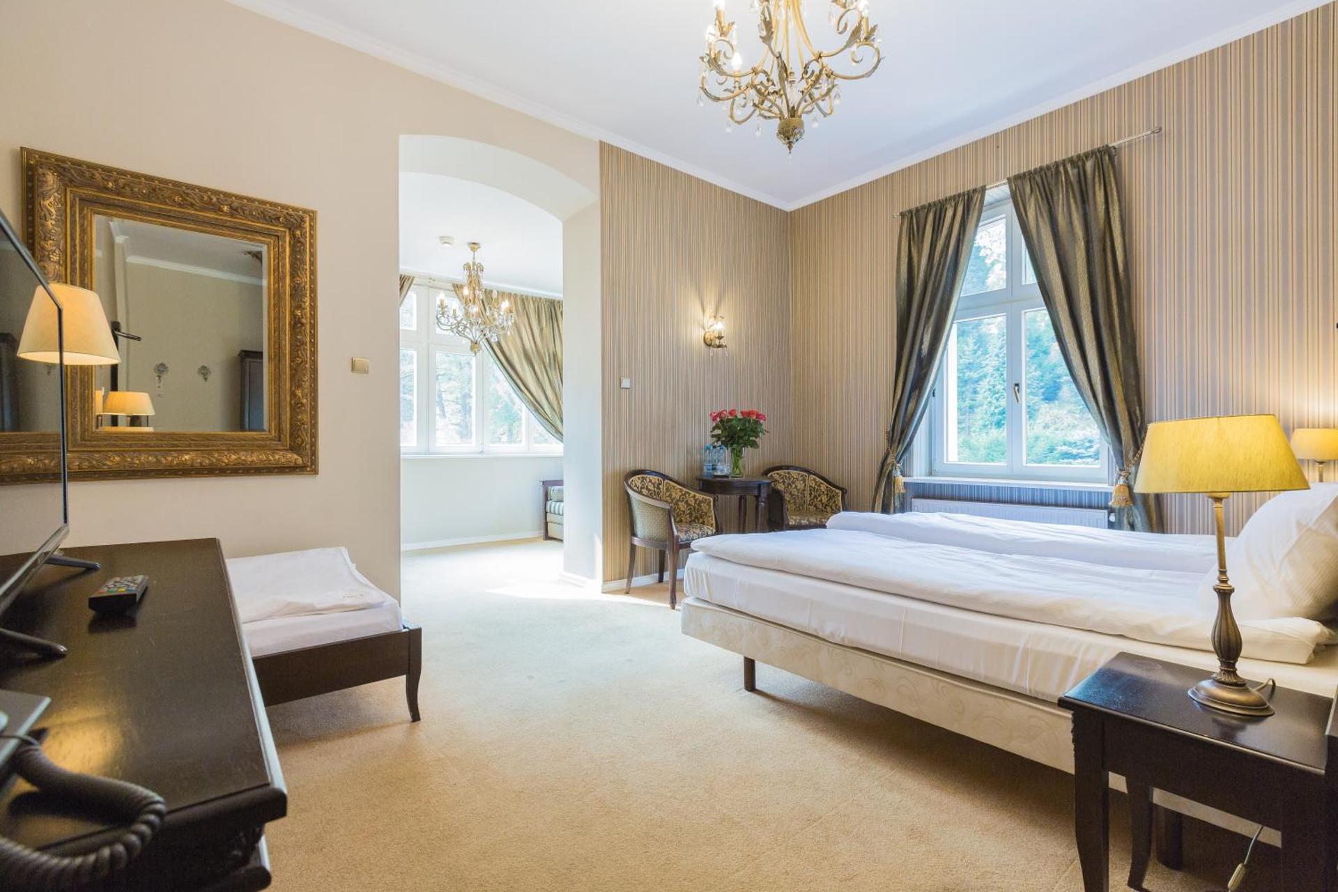 Standard Family Room