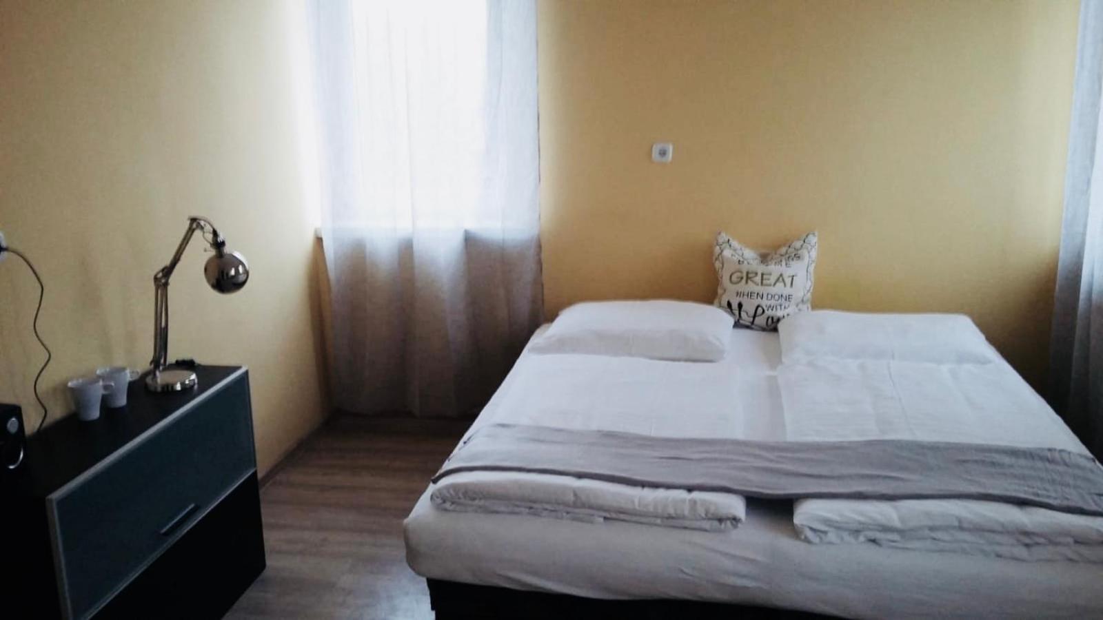 Pokoje Goscinne ATENA