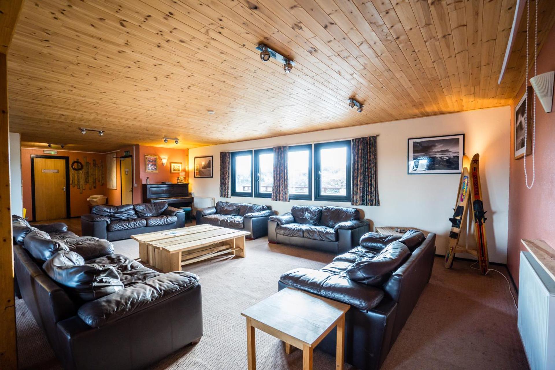 Communal lounge/ TV room