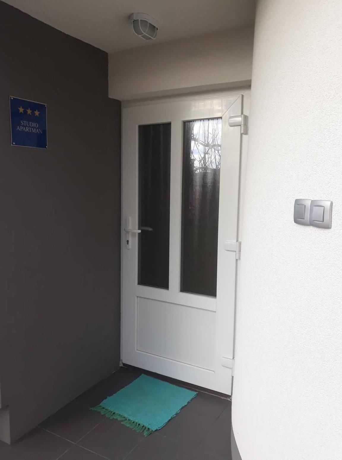 Studio apartman Rest Nest