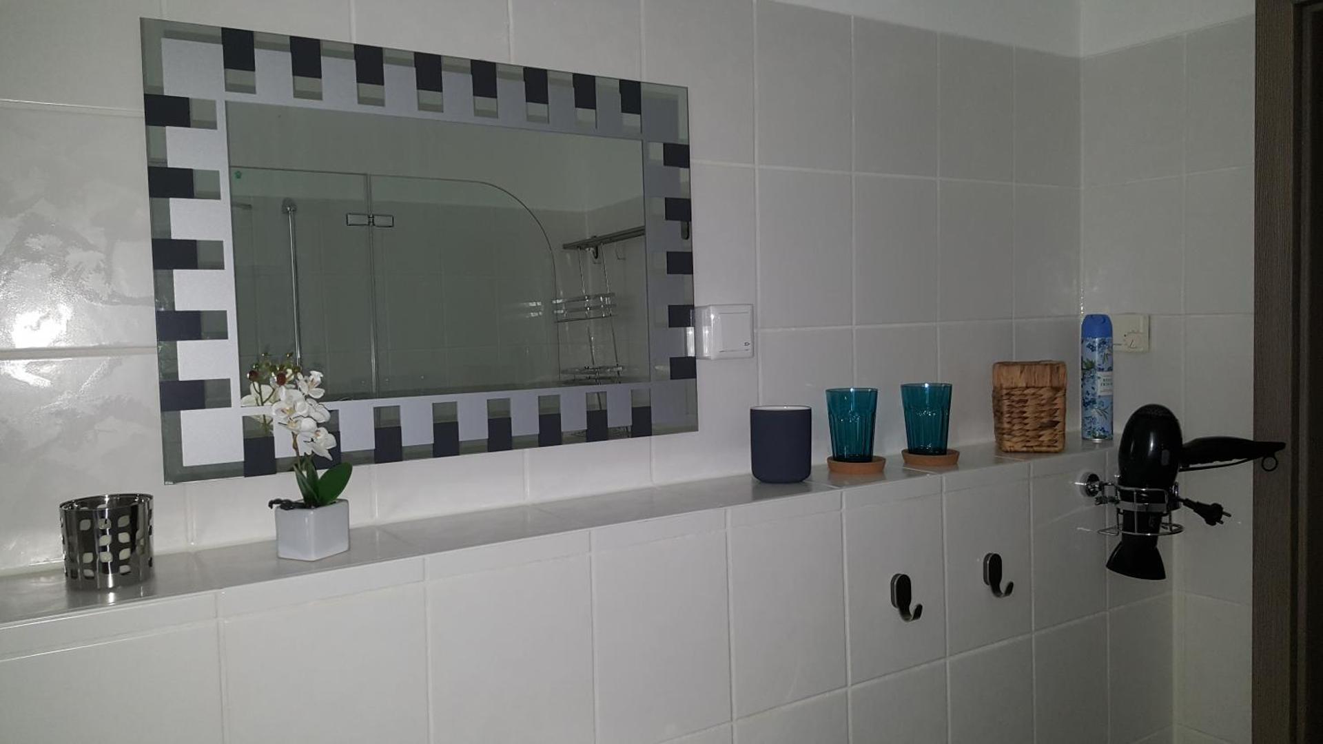 Ferienwohnung oder Studio Dresden-Neustadt inkl Parkplatz mit Balkon oder Terrasse