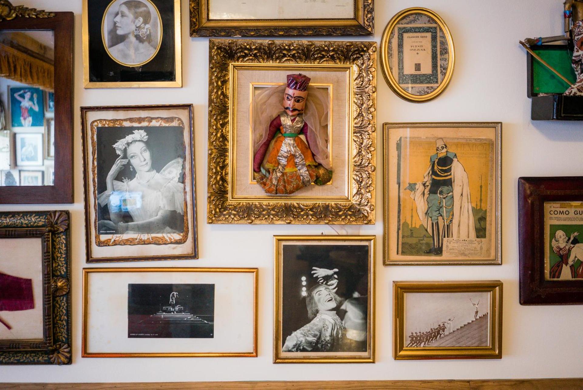 Communal lounge/ TV room