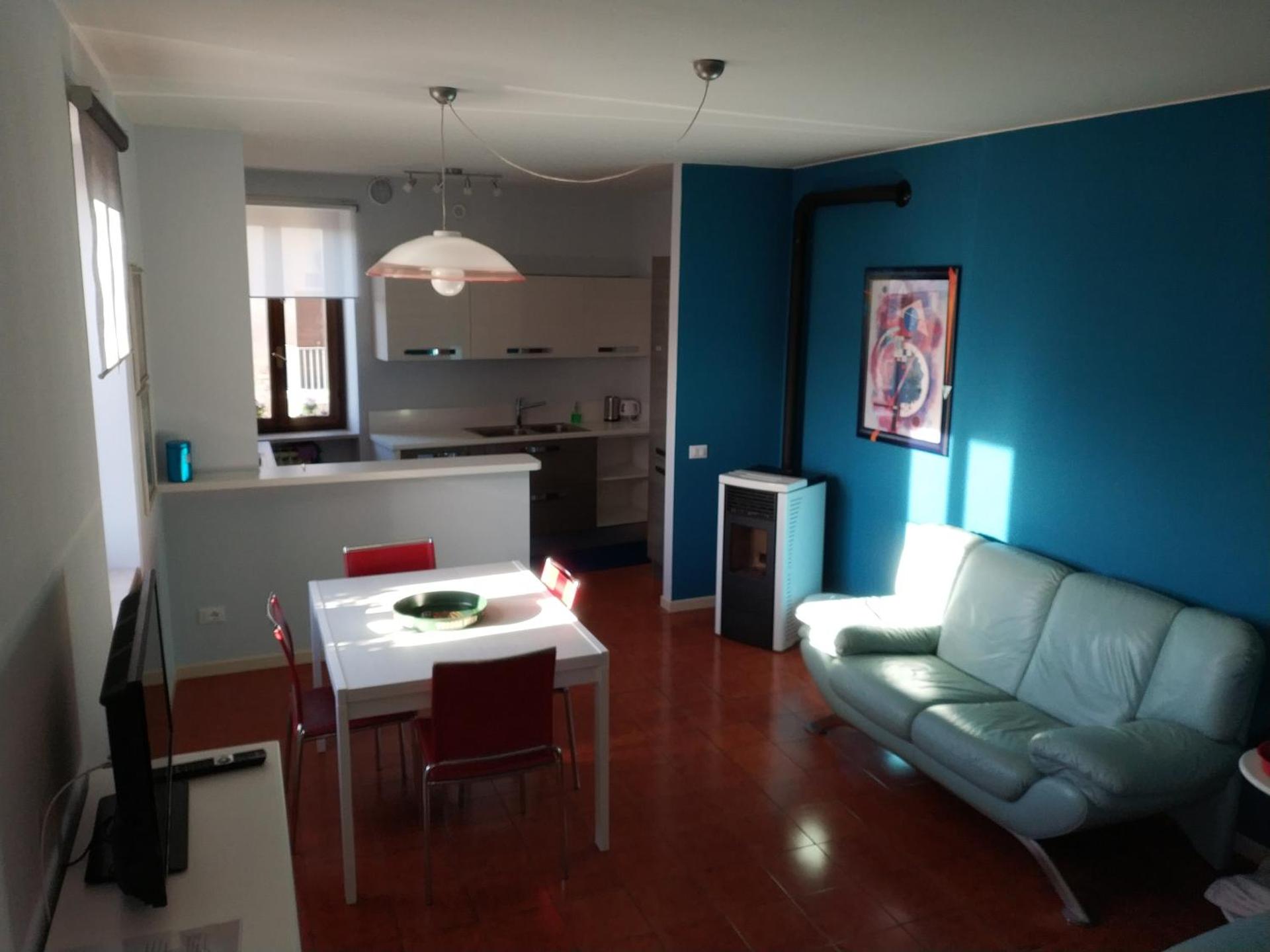 Sunrise In The Castle