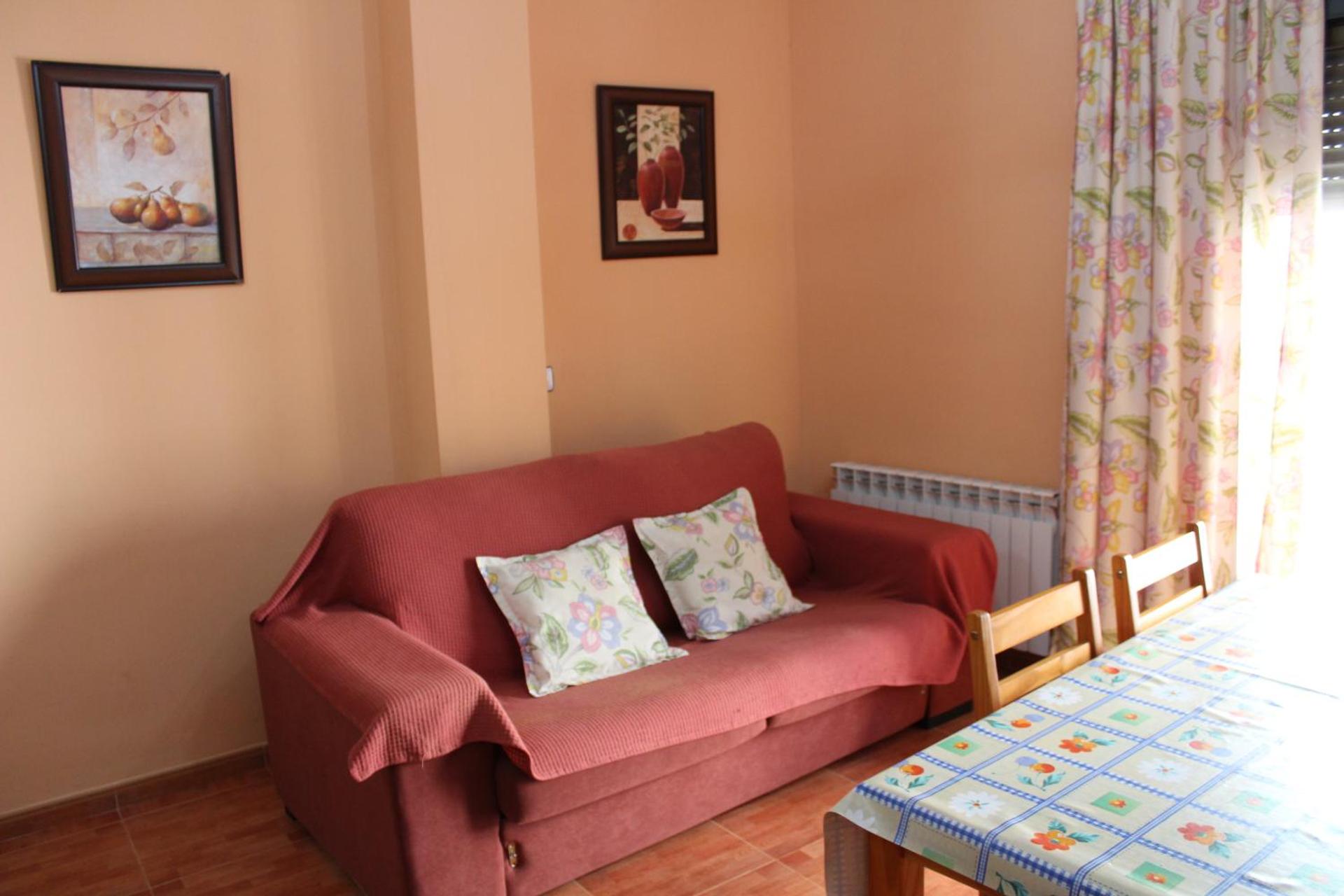 One-Bedroom Apartment (4 Adults)