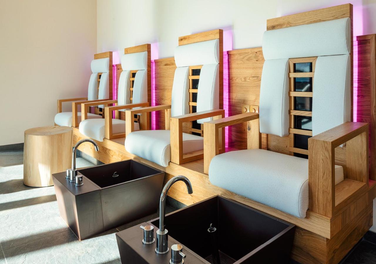 Spa and wellness centre/facilities