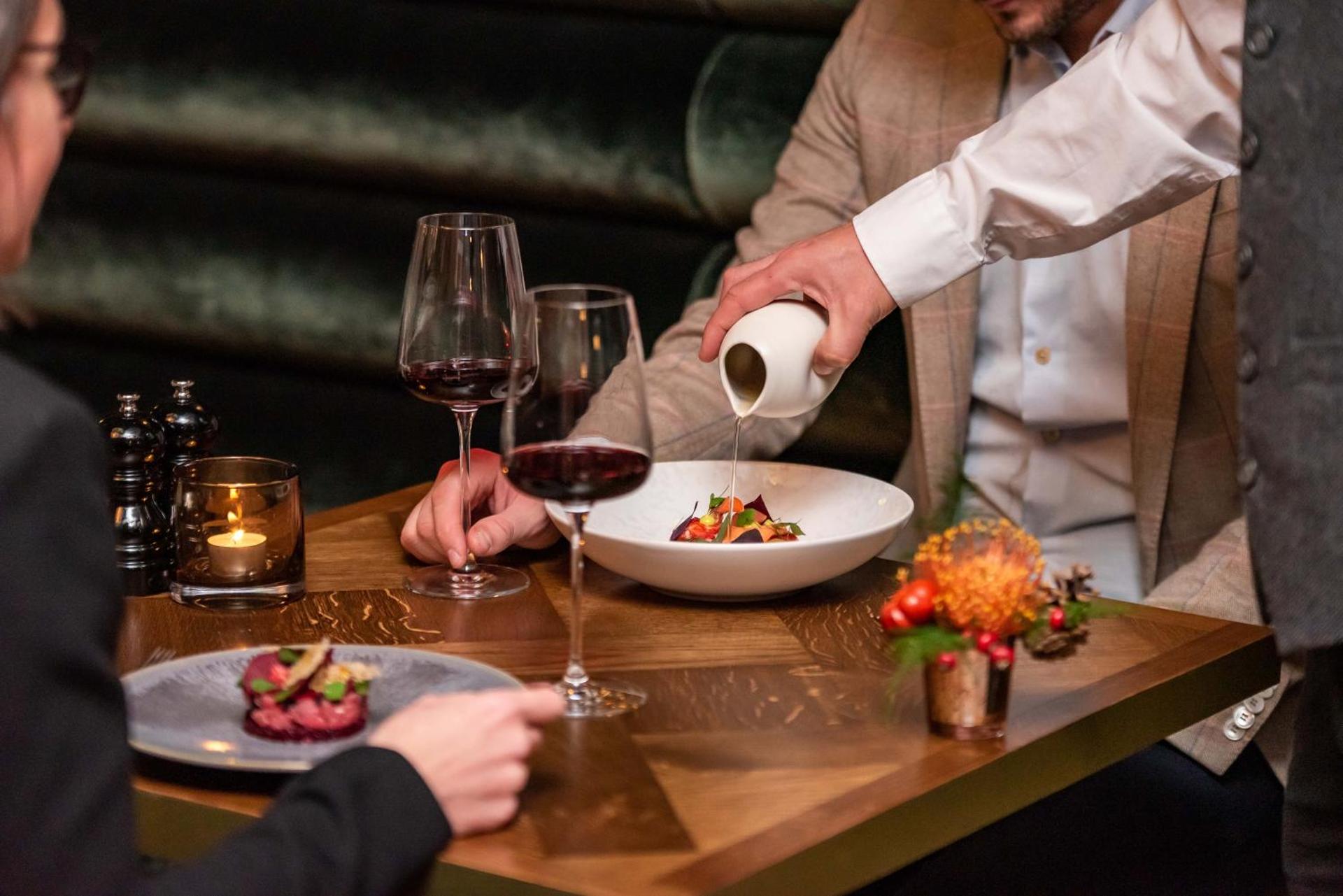 Restaurant/places to eat