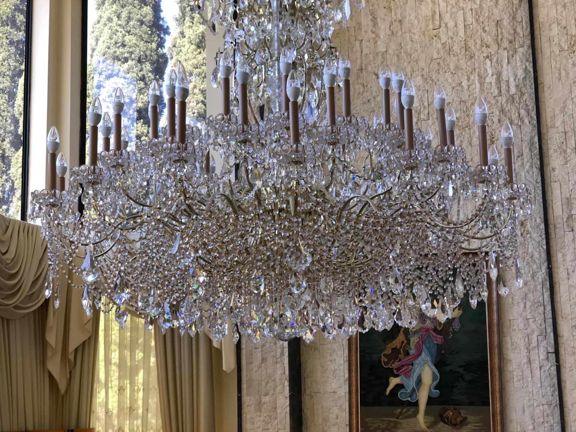 Hollywood Hills private room