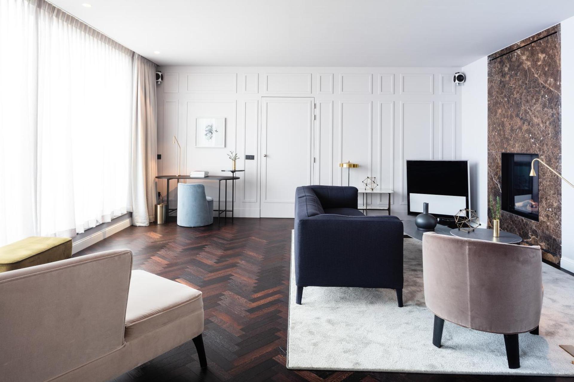 Photo of the whole room