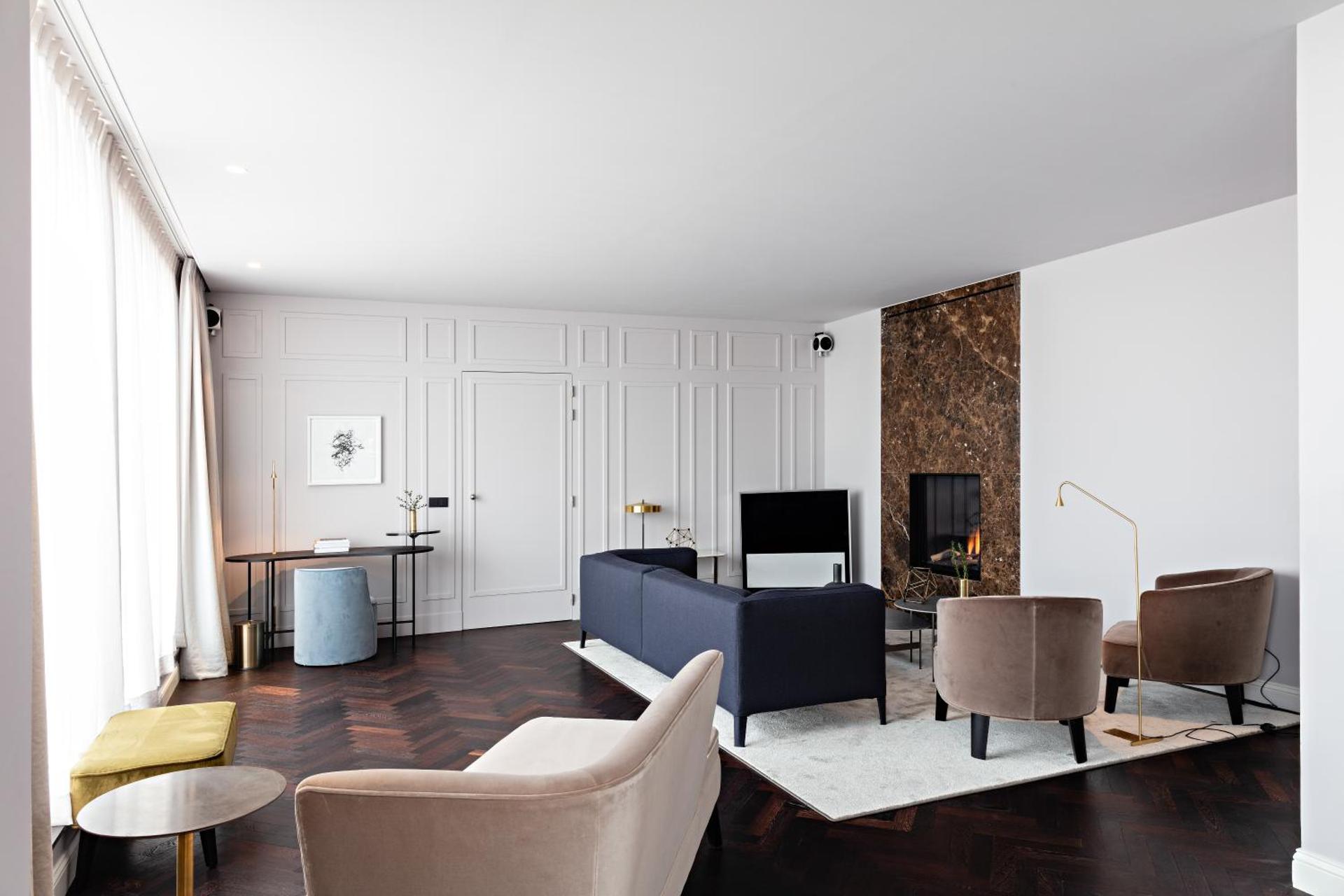 Photo of the whole room